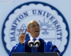 Président Obama à l'université d'Hampton DR